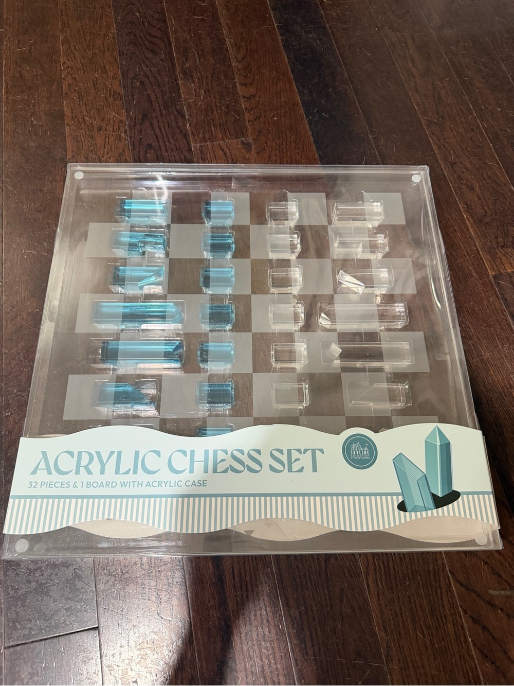 Acrylic Chess Set (Skyline Collection) - Picture 4 of 6